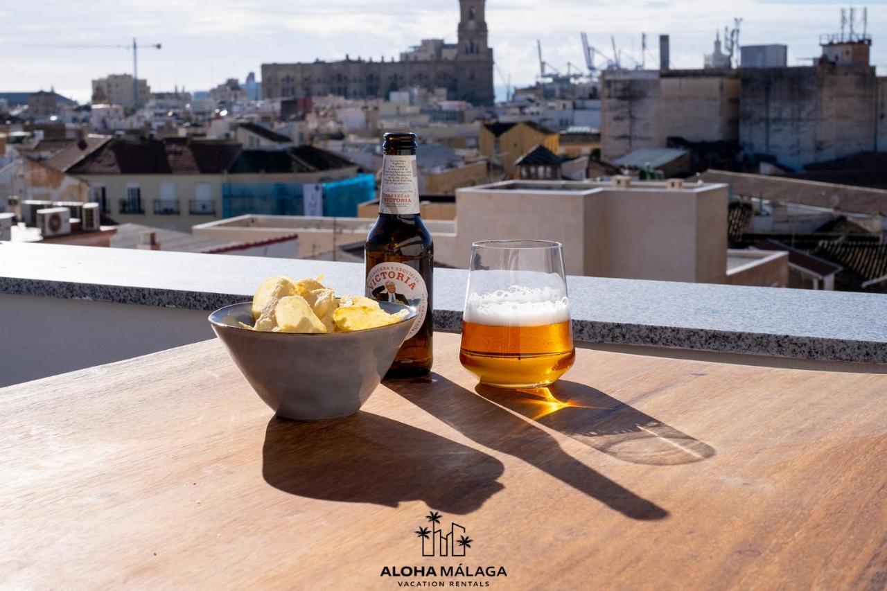 Luxury Duplex With Pool And Padel Court In Town Appartement Málaga Buitenkant foto