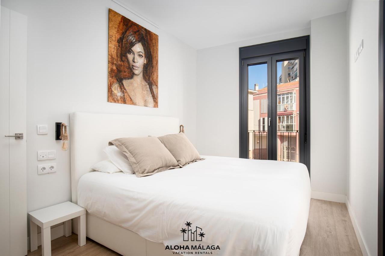 Luxury Duplex With Pool And Padel Court In Town Appartement Málaga Buitenkant foto