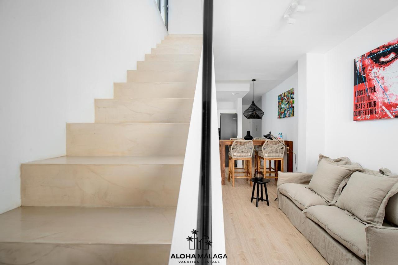 Luxury Duplex With Pool And Padel Court In Town Appartement Málaga Buitenkant foto