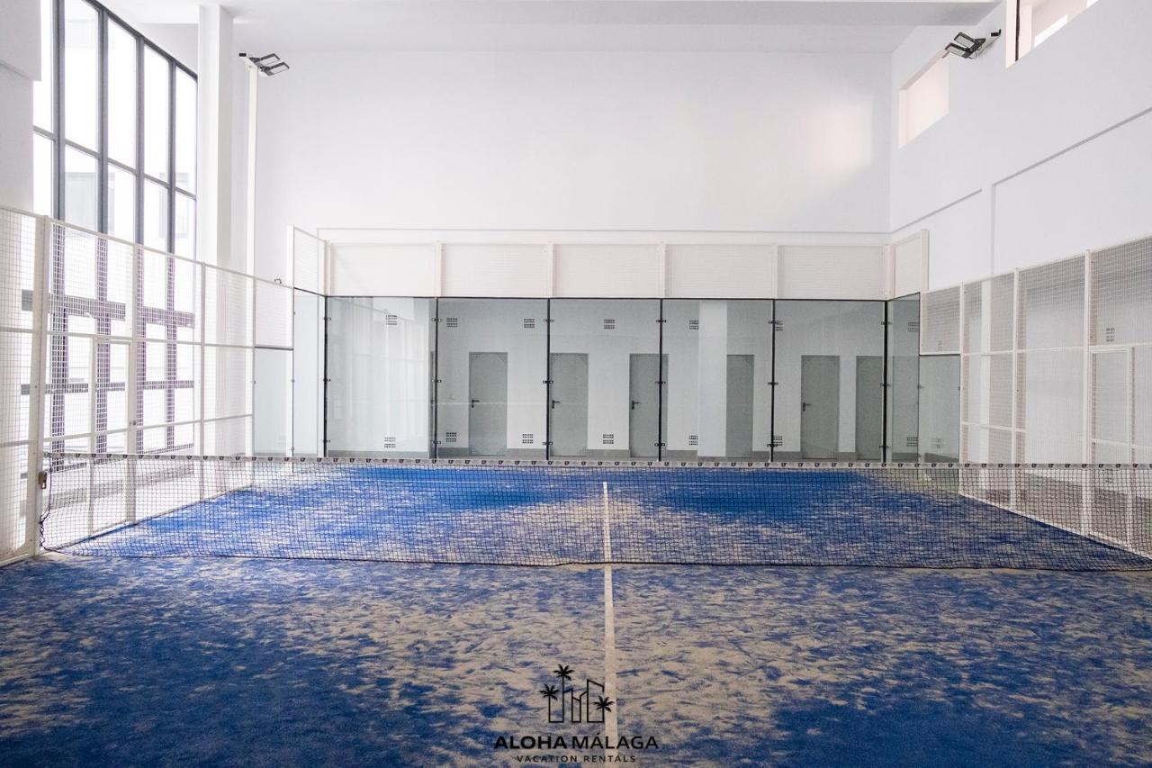 Luxury Duplex With Pool And Padel Court In Town Appartement Málaga Buitenkant foto