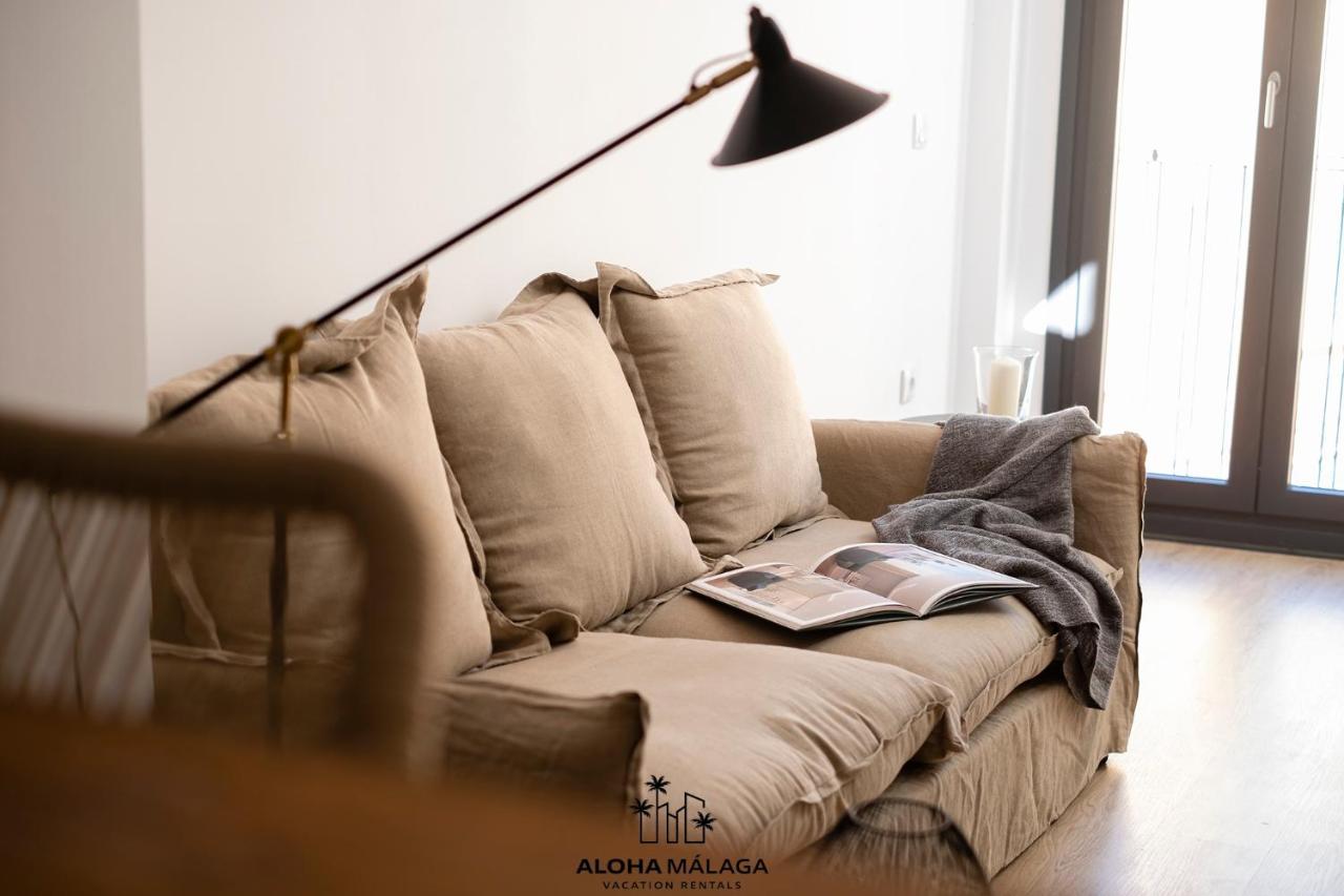 Luxury Duplex With Pool And Padel Court In Town Appartement Málaga Buitenkant foto