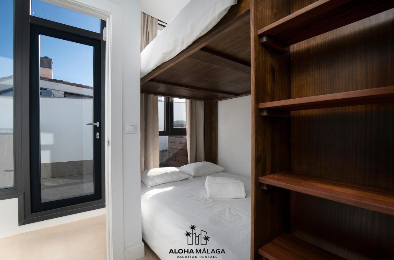 Luxury Duplex With Pool And Padel Court In Town Appartement Málaga Buitenkant foto